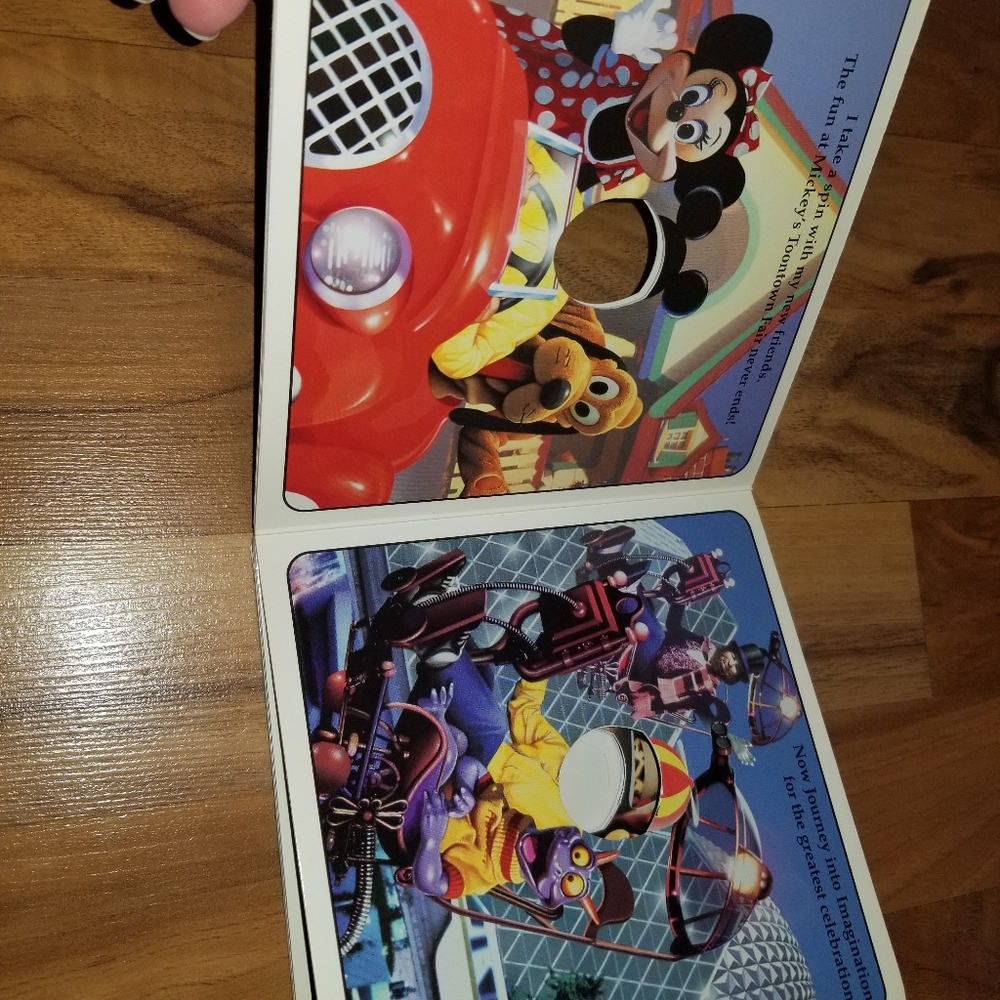 Disney 25th Anniversary photobook - Picture 3 of 7